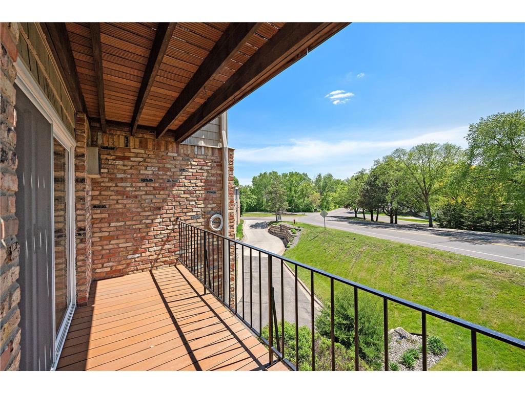 10301 Cedar Lake Road #201 Minnetonka MN 55305 7079111 image7