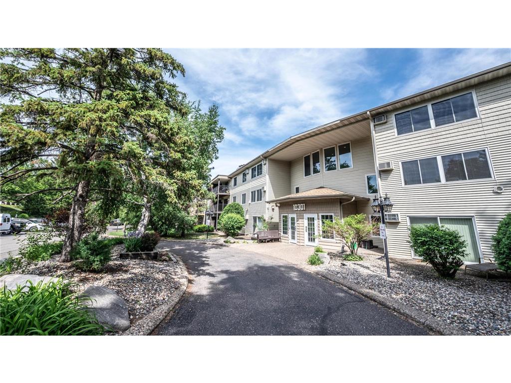 10301 Cedar Lake Road #320 Minnetonka MN 55305 7046315 image20