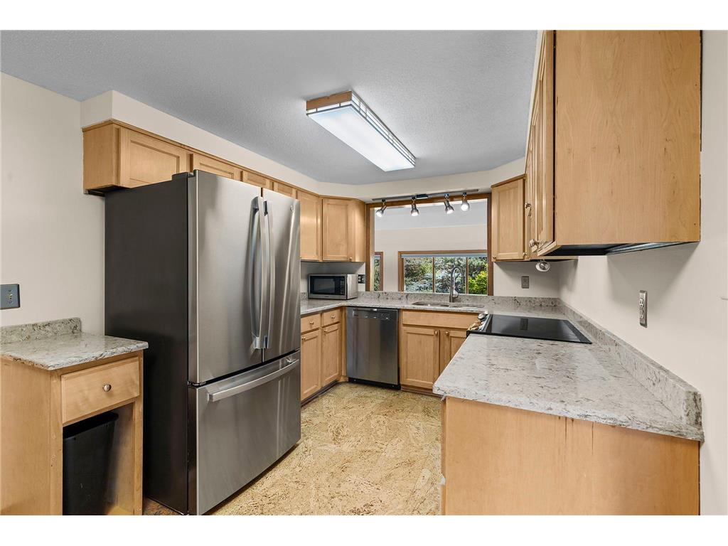 10302 Toledo Circle Bloomington MN 55437 7048992 image12