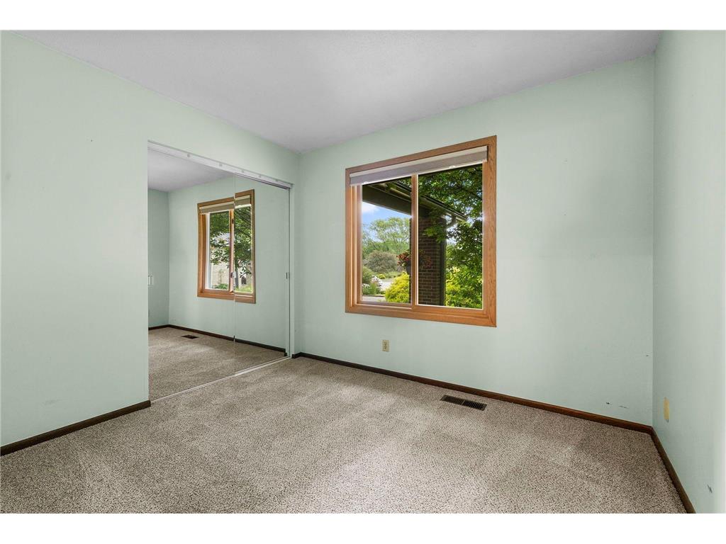 10302 Toledo Circle Bloomington MN 55437 7048992 image29