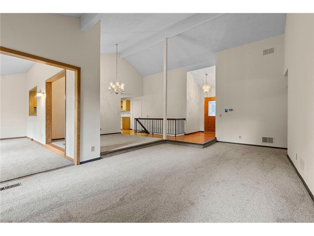 10302 Toledo Circle Bloomington MN 55437 7048992 image4