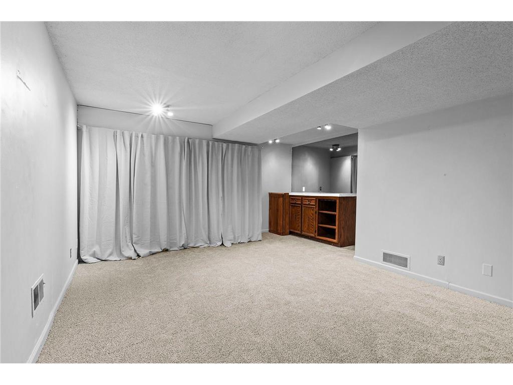 10302 Toledo Circle Bloomington MN 55437 7048992 image42