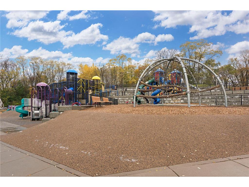 10302 Toledo Circle Bloomington MN 55437 7048992 image63