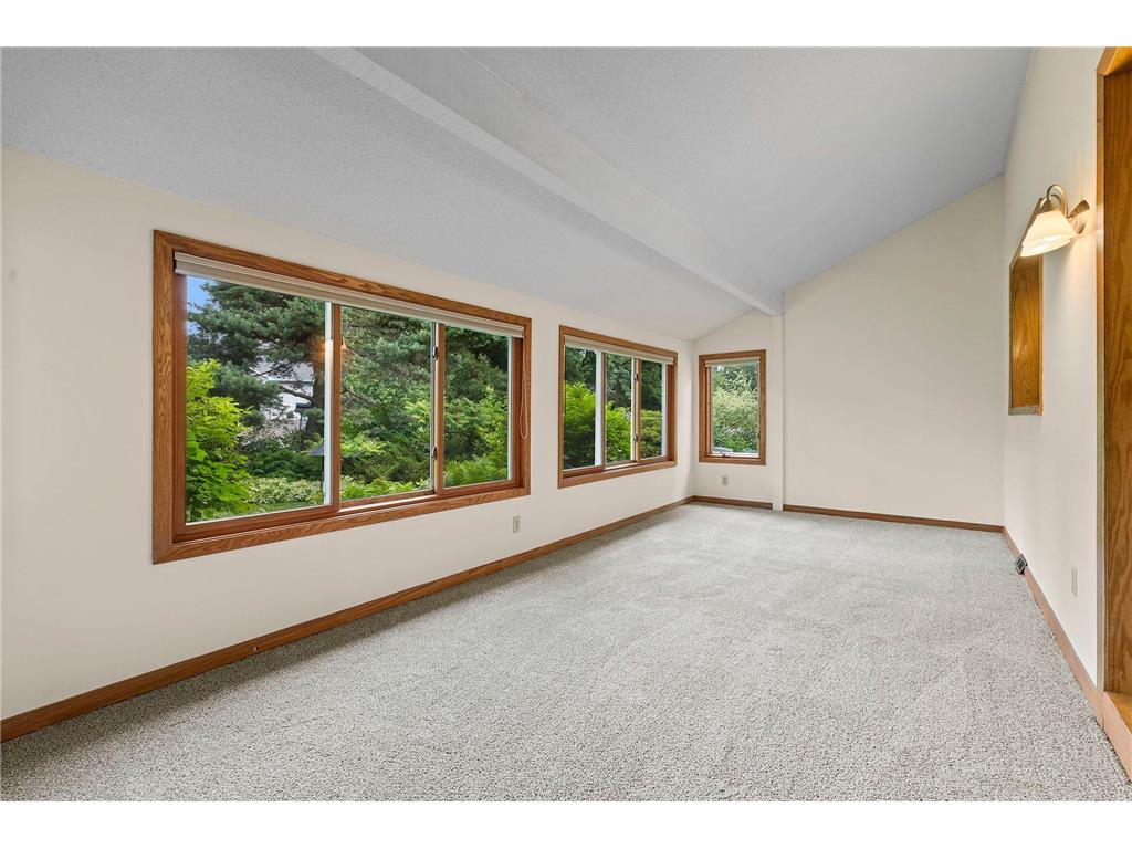 10302 Toledo Circle Bloomington MN 55437 7048992 image7