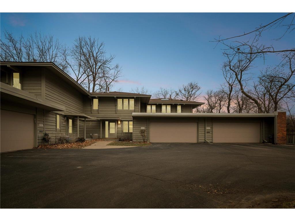10303 Scarborough Road Bloomington MN 55437 6506032 image1