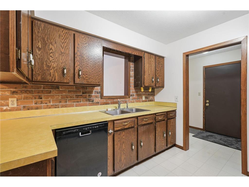 10304 107th Place N Maple Grove MN 55369 6818873 image17