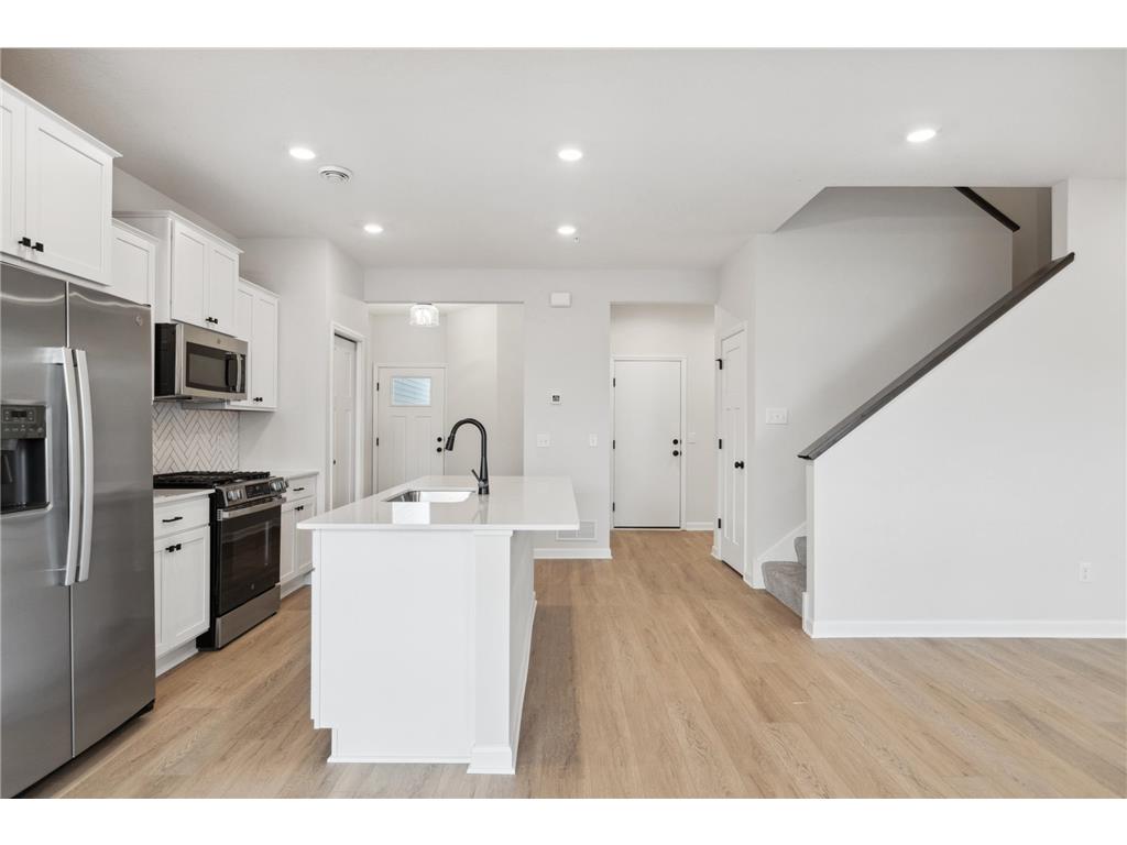 10304 Birchwood Circle Victoria MN 55318 7024517 image5