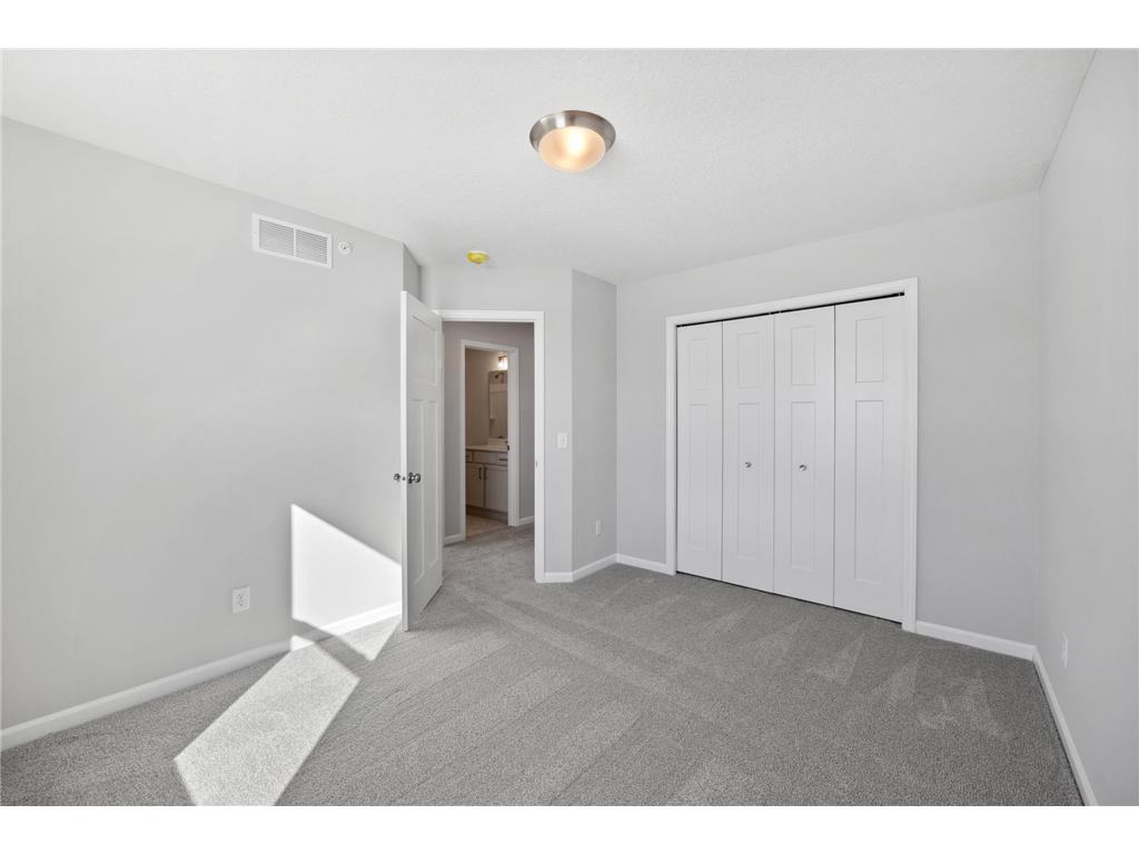 10304 Birchwood Circle Victoria MN 55318 7067505 image17