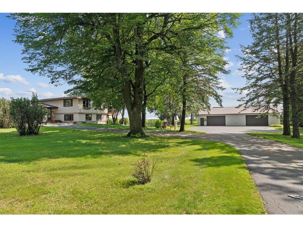 1031 100th Avenue Roberts WI 54023 6585091 image1