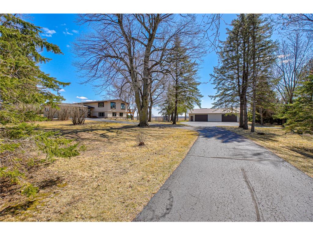 1031 100th Avenue Roberts WI 54023 6698852 image1