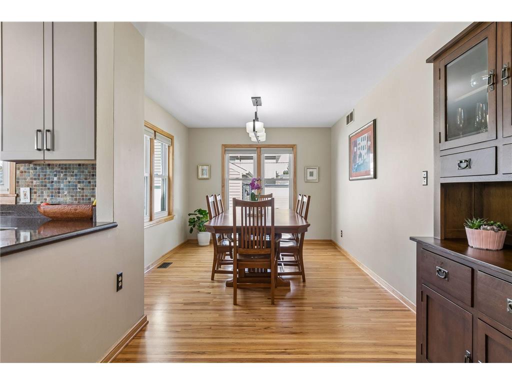 1031 Bowdoin Street Saint Paul MN 55116 7019222 image11