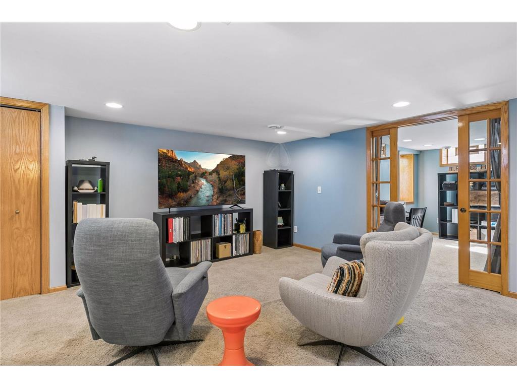 1031 Bowdoin Street Saint Paul MN 55116 7019222 image25