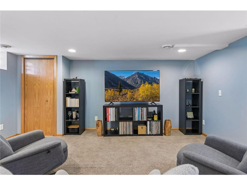 1031 Bowdoin Street Saint Paul MN 55116 7019222 image26