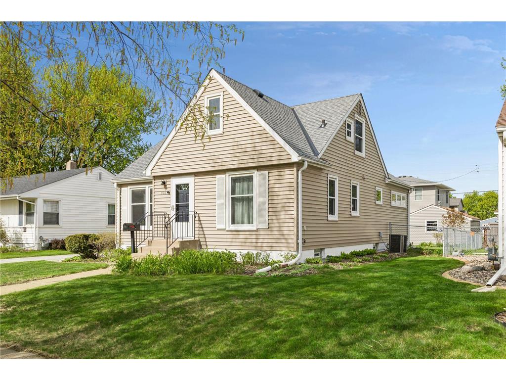 1031 Bowdoin Street Saint Paul MN 55116 7019222 image35