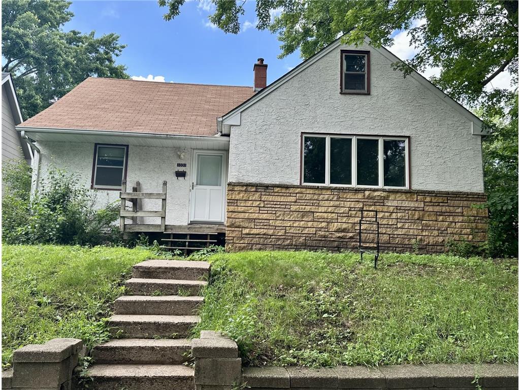 1031 Burgess Street Saint Paul MN 55103 6748024 image1