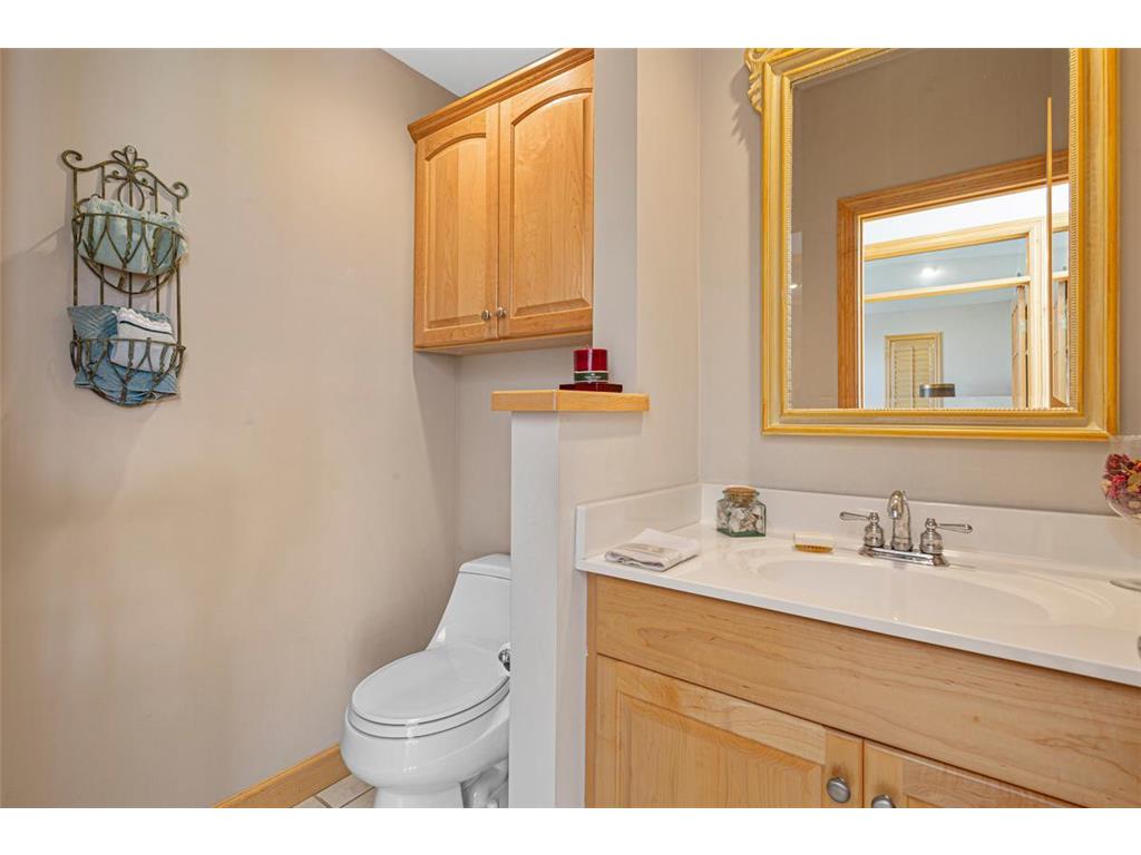 1031 Cherry Street Owatonna MN 55060 6776150 image12