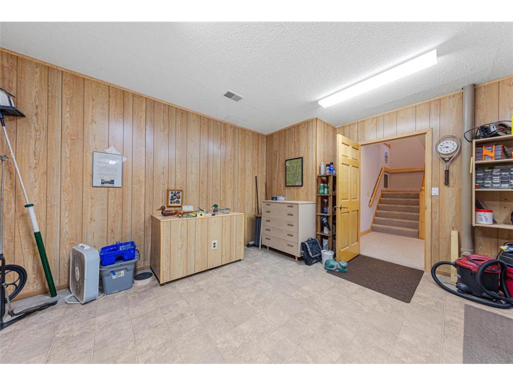 1031 Cherry Street Owatonna MN 55060 6776150 image60