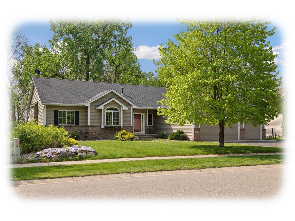 1031 Falls Curve Chaska MN 55318 6536943 image1