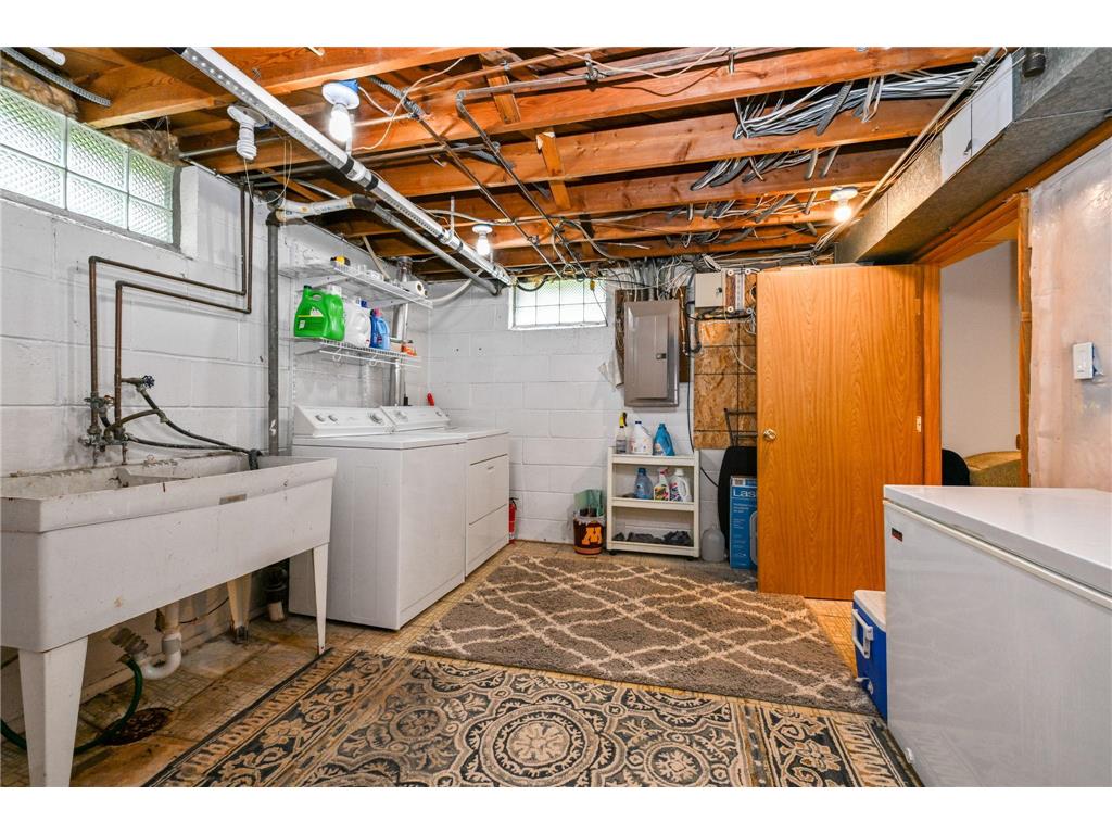 1031 Sumter Avenue N Golden Valley MN 55427 7087168 image20