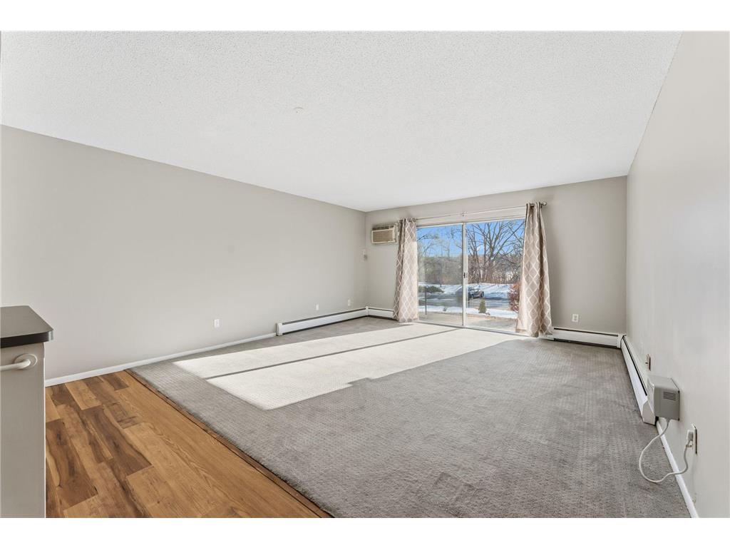 10311 Cedar Lake Road #103 Minnetonka MN 55305 7008324 image3