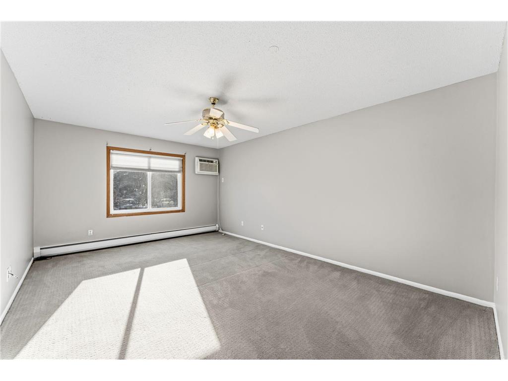 10311 Cedar Lake Road #103 Minnetonka MN 55305 7087302 image10