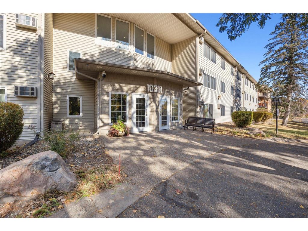 10311 Cedar Lake Road #103 Minnetonka MN 55305 7087302 image19