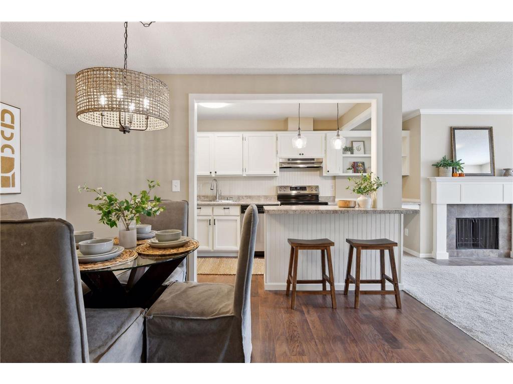 10311 Cedar Lake Road #215 Minnetonka MN 55305 6605009 image1