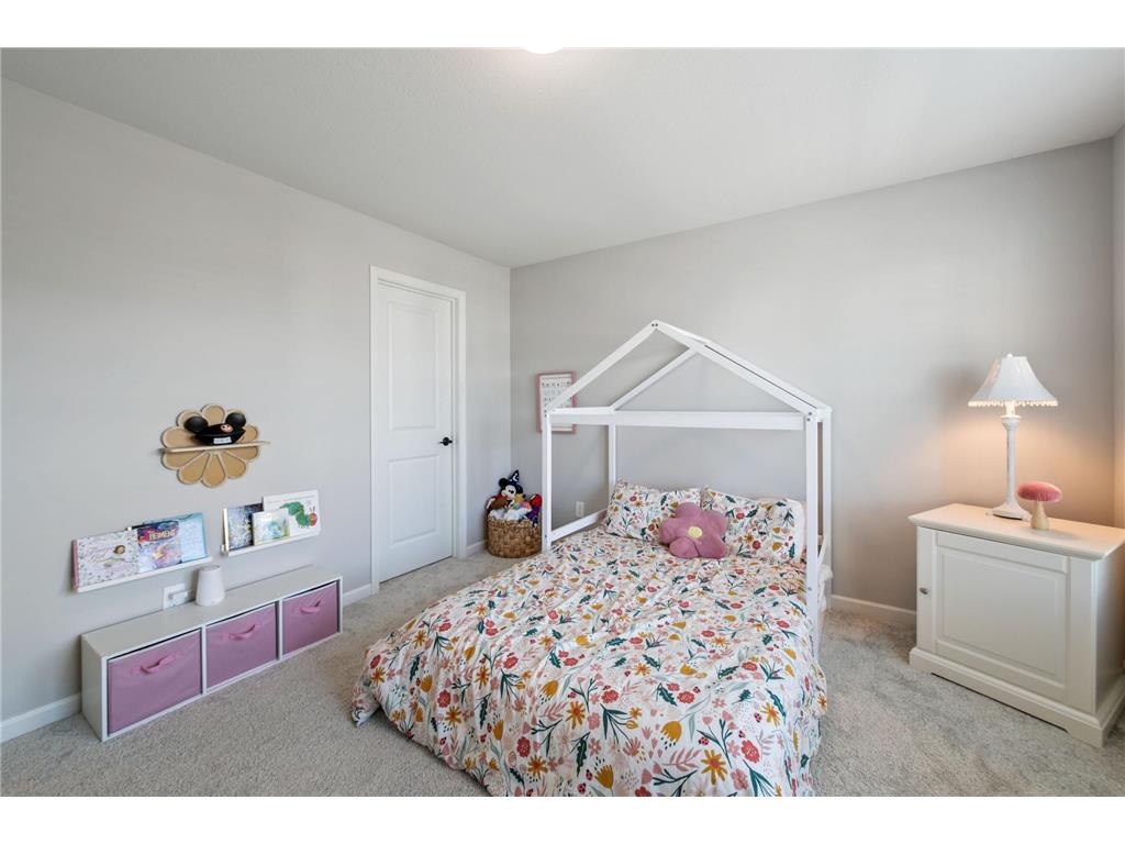 10318 McGregor Boulevard Woodbury MN 55129 6810548 image28