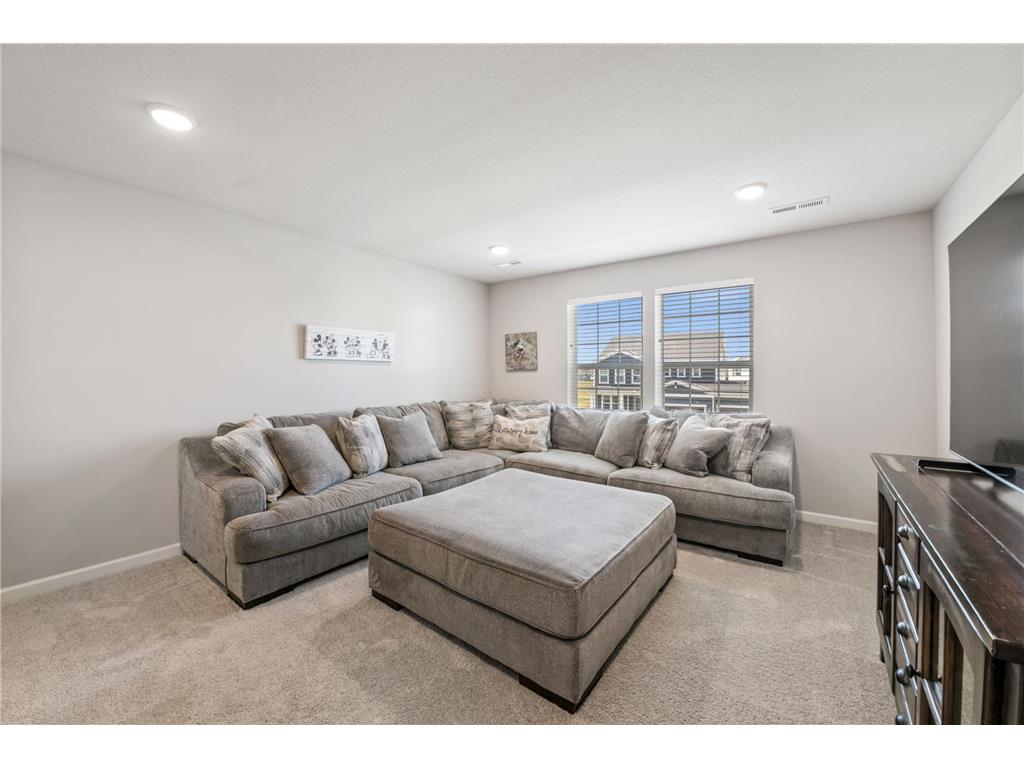 10318 McGregor Boulevard Woodbury MN 55129 6810548 image32