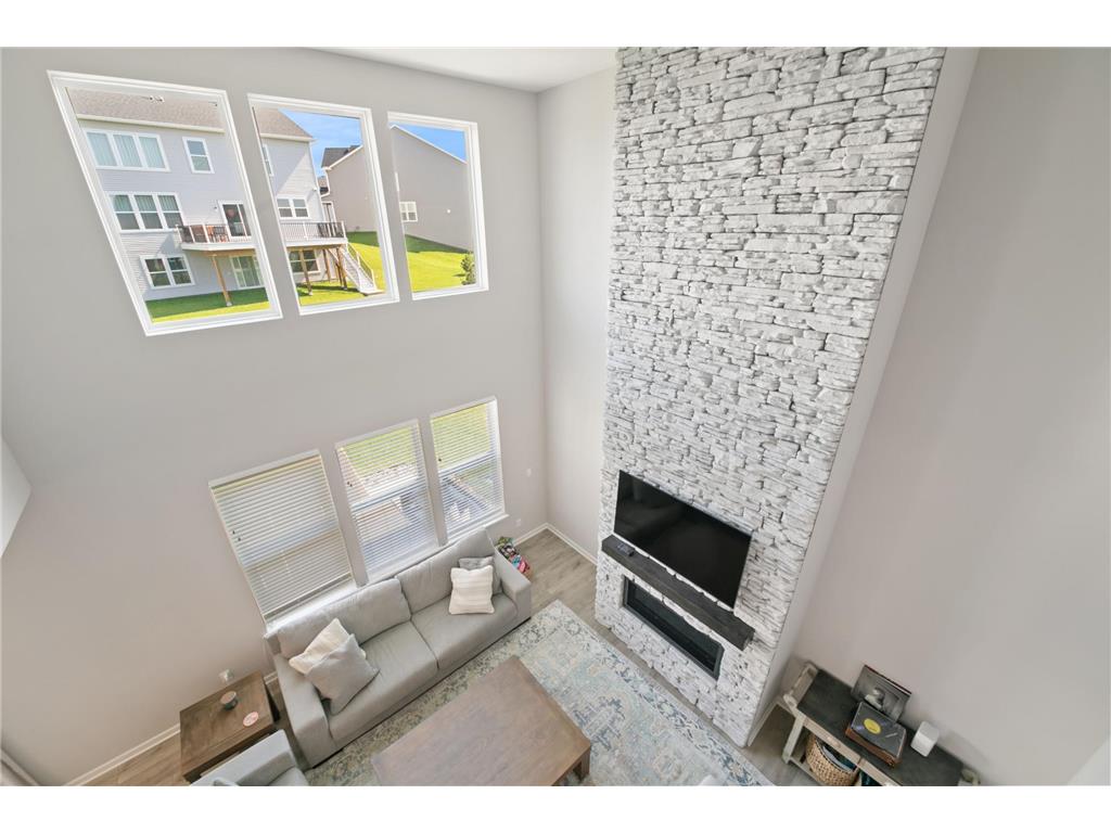 10318 McGregor Boulevard Woodbury MN 55129 6810548 image6