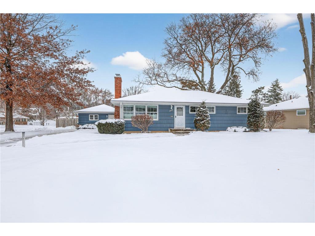 10318 York Lane Bloomington MN 55431 7001516 image1