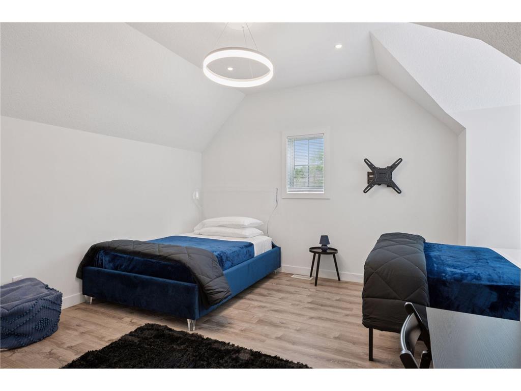 1032 Gardner Street E Wayzata MN 55391 6677589 image25