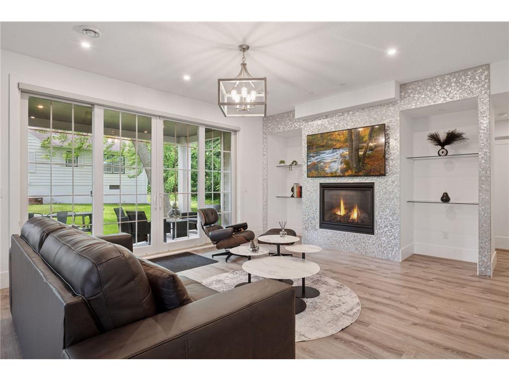 1032 Gardner Street E Wayzata MN 55391 6677589 image4