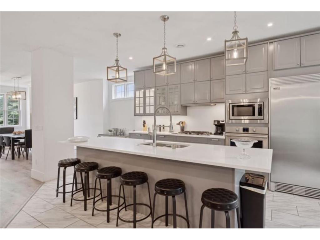 1032 Gardner Street E Wayzata MN 55391 6820375 image4