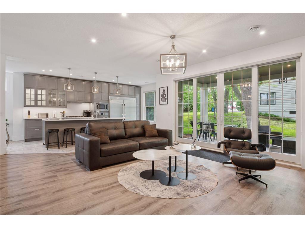 1032 Gardner Street E Wayzata MN 55391 7041006 image3