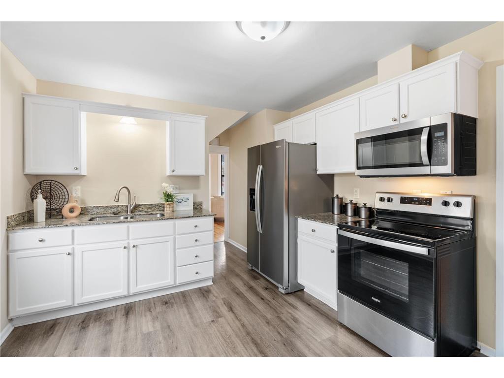 1032 Minnehaha Avenue E Saint Paul MN 55106 7053803 image26