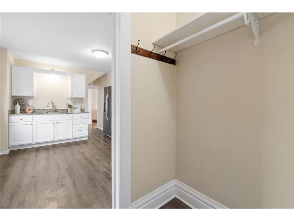 1032 Minnehaha Avenue E Saint Paul MN 55106 7053803 image28
