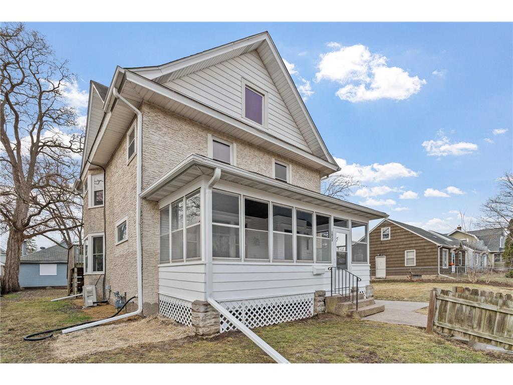 1032 Minnehaha Avenue E Saint Paul MN 55106 7053803 image54