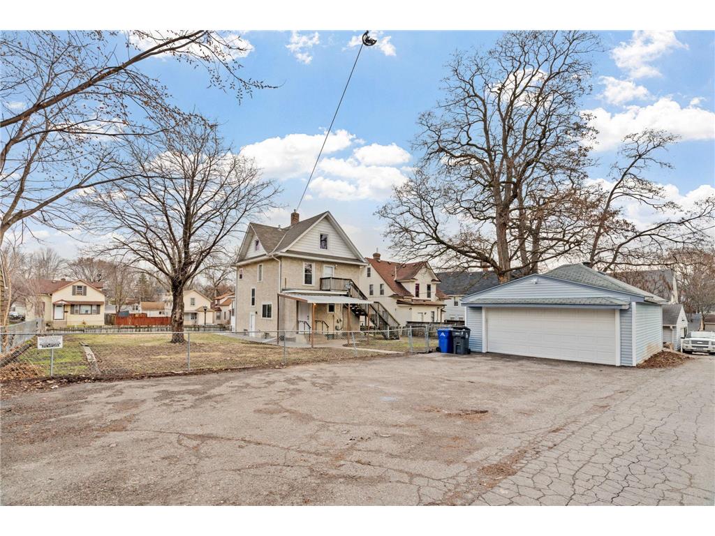1032 Minnehaha Avenue E Saint Paul MN 55106 7053803 image60