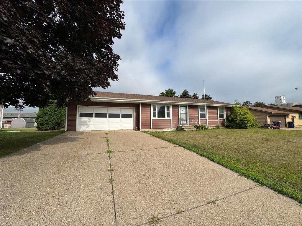 1032 W Elm Street Lake City MN 55041 6768512 image1