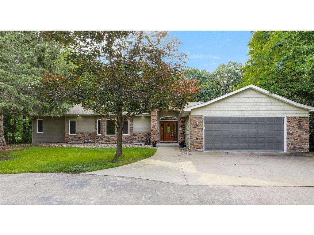 10323 Thomas Avenue S Bloomington MN 55431 - Nine Mile Creek 6626158 image1