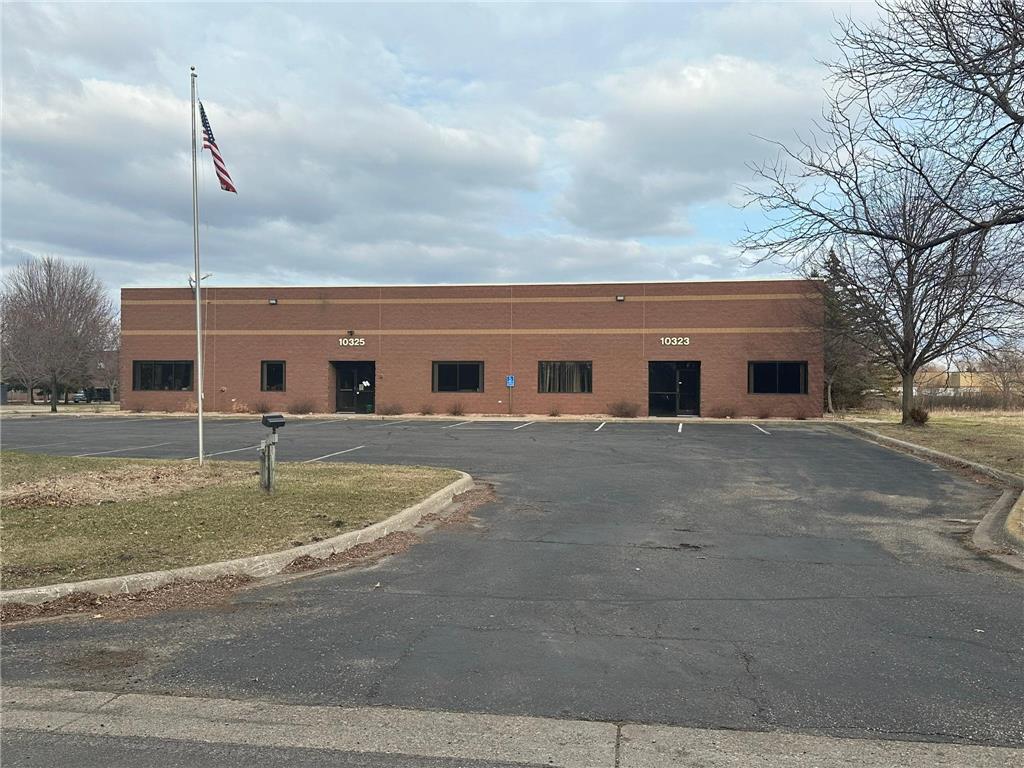 10325 Flanders Street NE Blaine MN 55449 7064517 image1