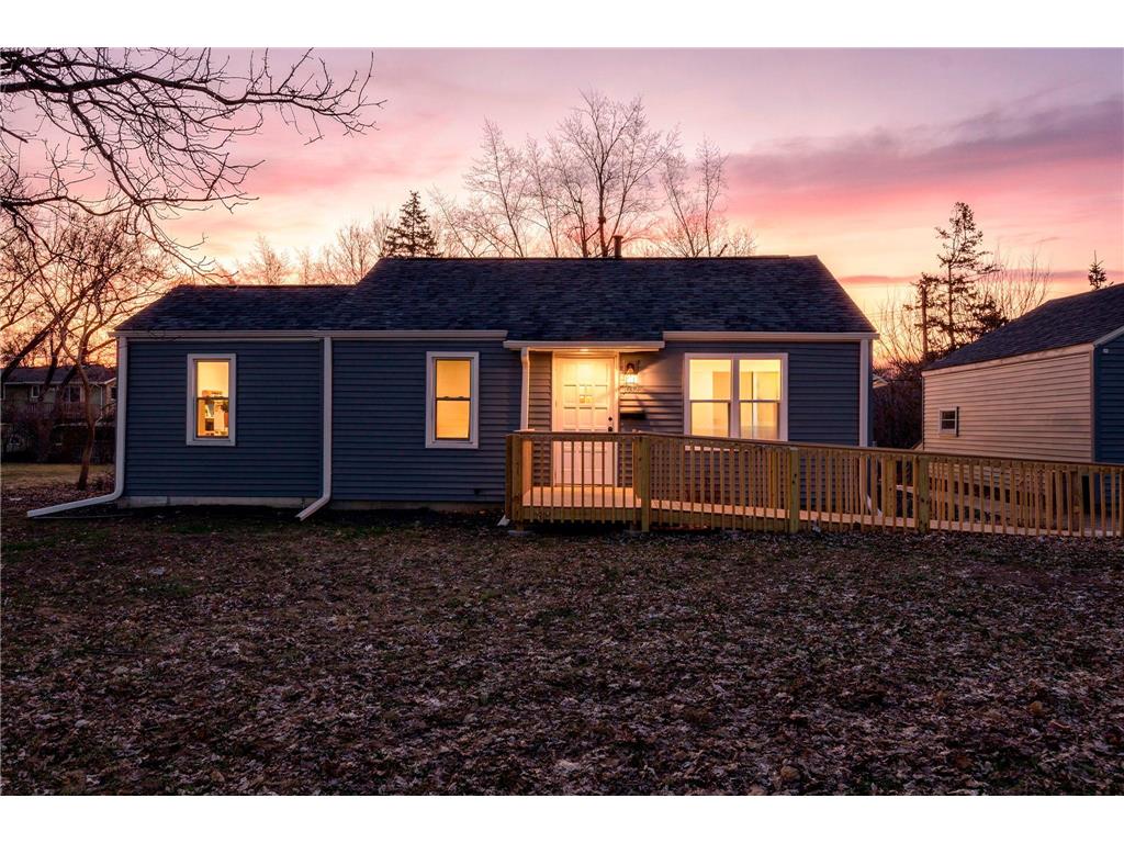 10325 Grand Avenue S Bloomington MN 55420 7022930 image1