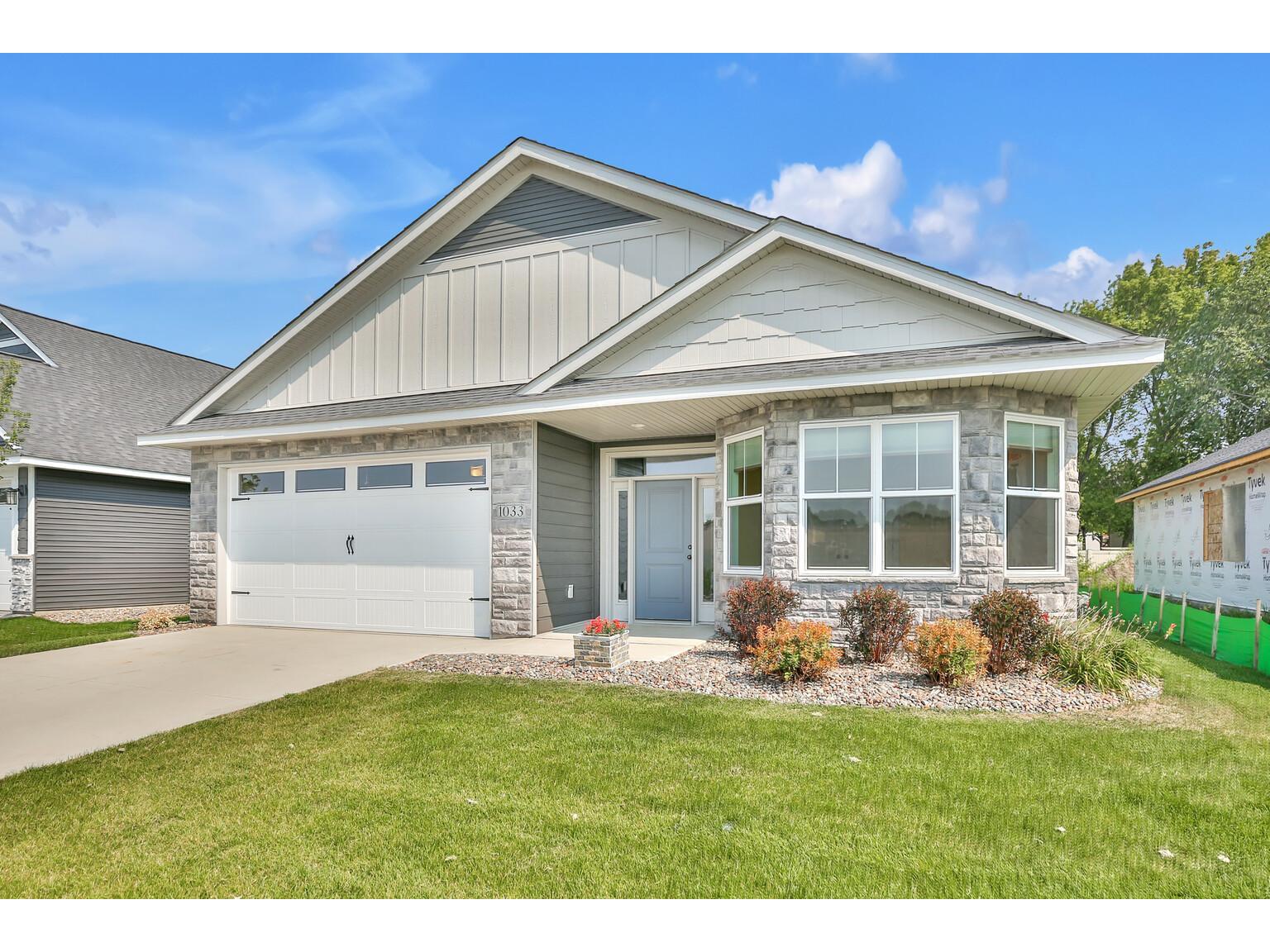 1033 109th Court NE, Blaine, MN, 55434 MLS 6076534 Edina Realty