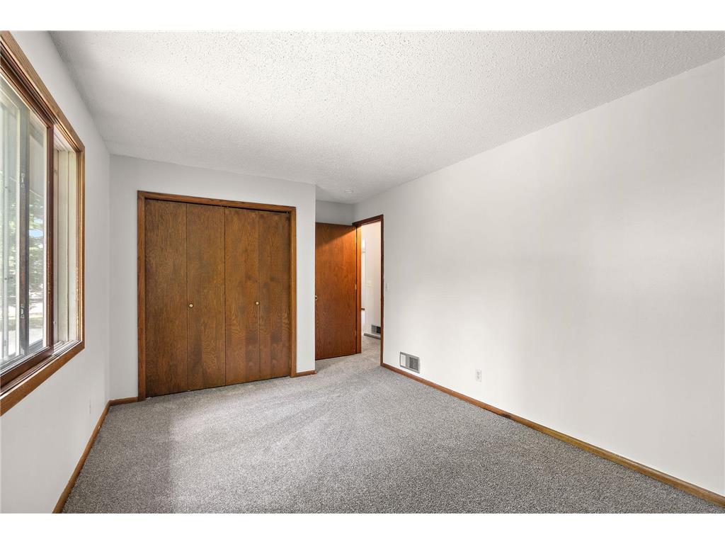 1033 121st Lane NW Coon Rapids MN 55448 7073829 image23