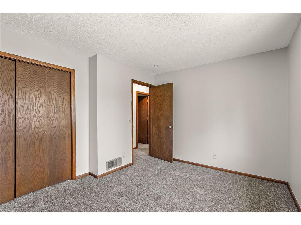 1033 121st Lane NW Coon Rapids MN 55448 7073829 image24