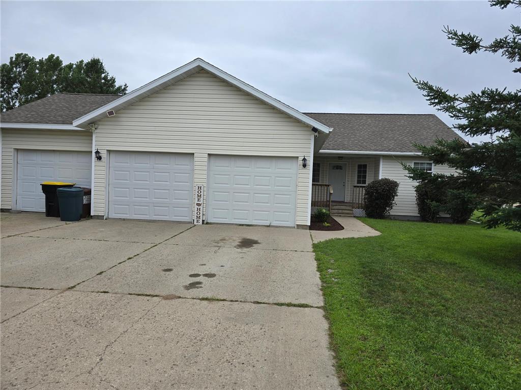 1033 5th Avenue NW Perham MN 56573 6758316 image1