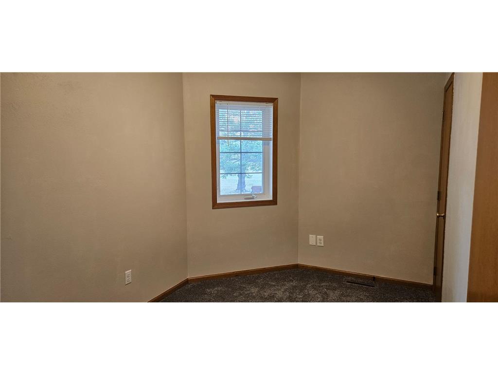 1033 5th Avenue NW Perham MN 56573 7054731 image12