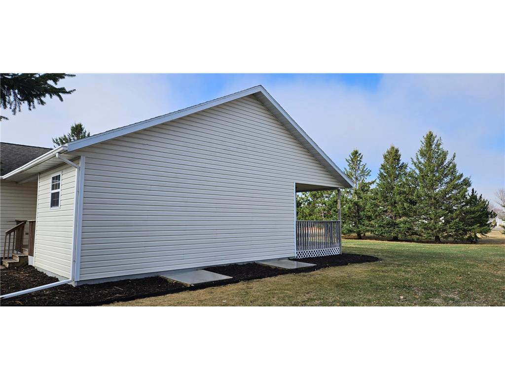 1033 5th Avenue NW Perham MN 56573 7054731 image32