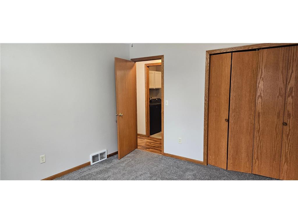 1033 5th Avenue NW Perham MN 56573 7054731 image7